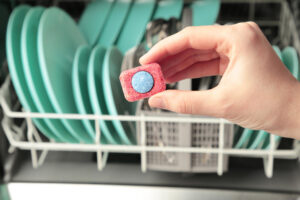 clean oven with dishwasher tablet