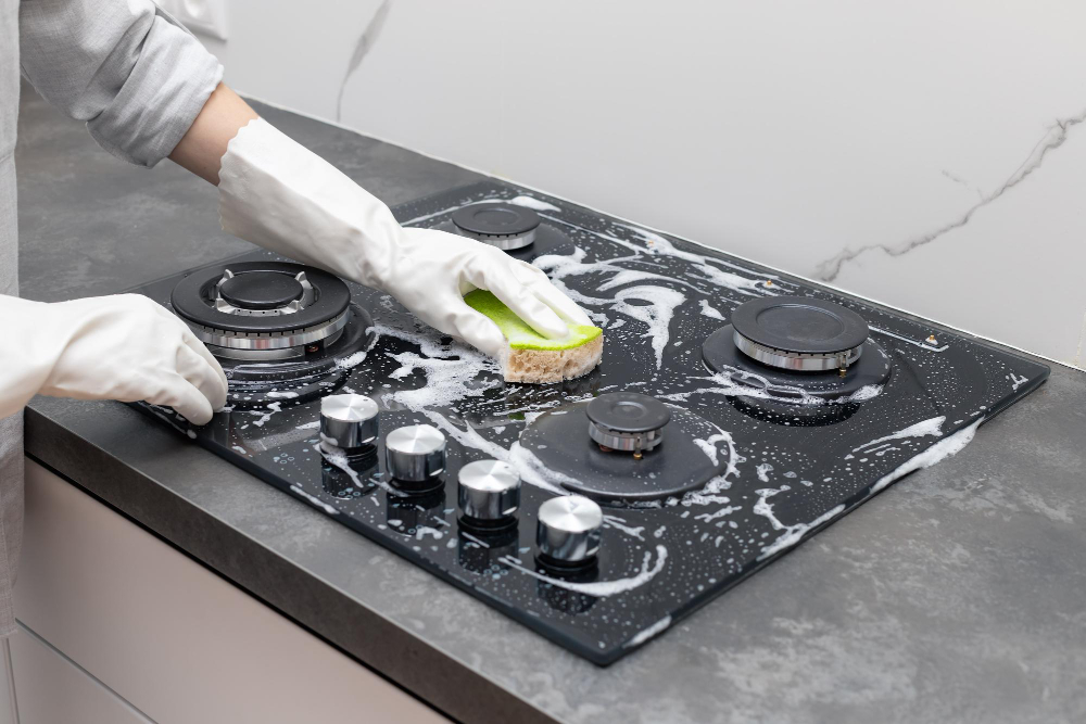 how to clean a glass stovetop